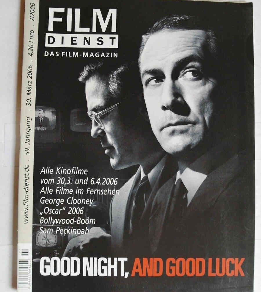 David Strathairn